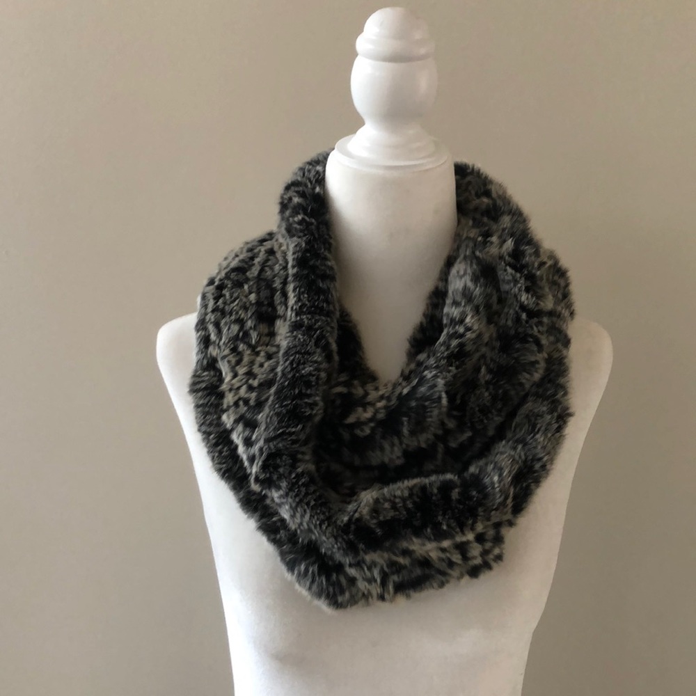 Rex Rabbit Neckwarmer REAL FUR
